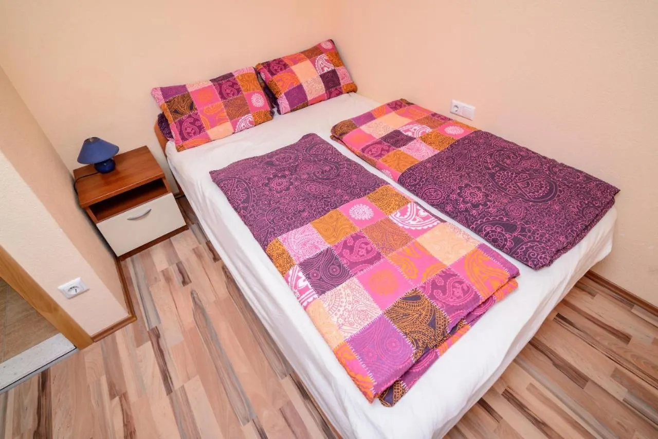 Villa Miki Trogir 0*,